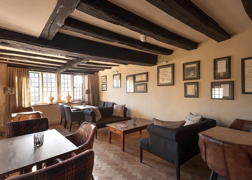 Отель The Crown Shipton under Wychwood Экстерьер фото